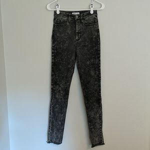 Acid wash jeans